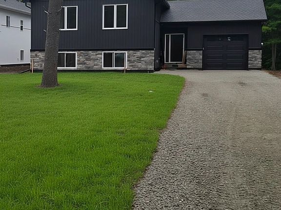 2nd image of 3183 Cove Ave