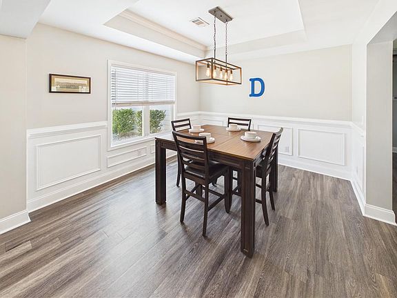 4th image of 12 Silver Eagle Ct