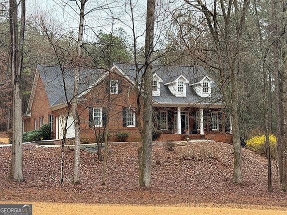 2nd image of 351 Antrim Glen Rd