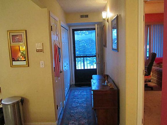 2nd image of 650 E Greenwich Ave APT 5-208