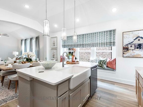 5th image of 5031 Henry Merritt St