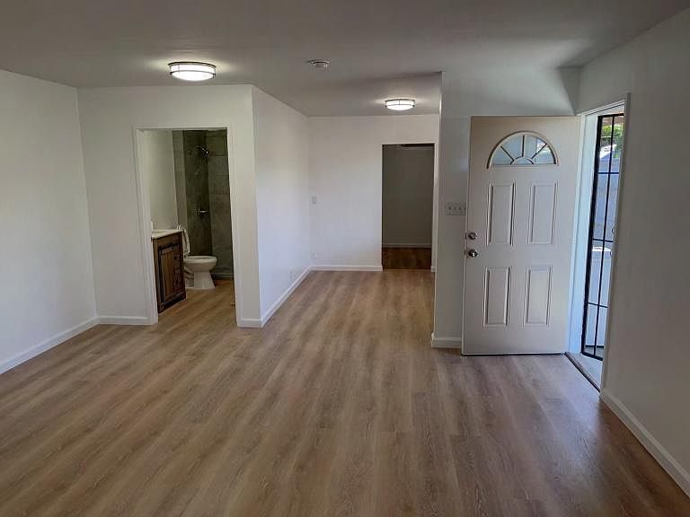 Open Concept Living/ Dining/ Kitchen Area