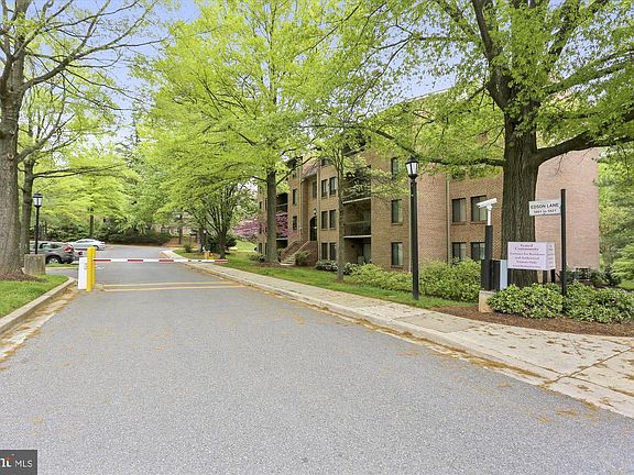 2nd image of 5801 Edson Ln APT 203