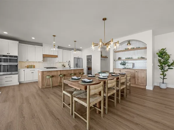 5396 Silver Rock Dr, Marion, IA 52302