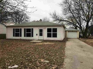 2230 Hollywood Blvd, Iowa City, IA 52240