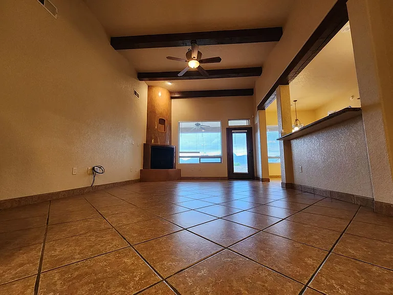 2105 San Patricio Loop — Photo 24