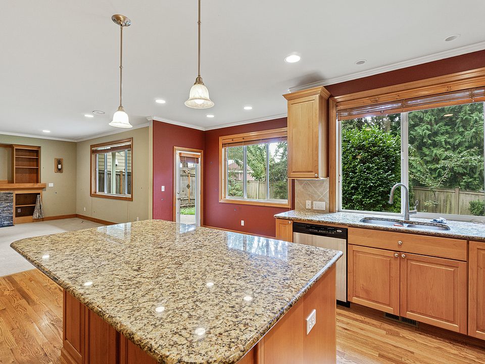 1st image of 8107 NE 147th St