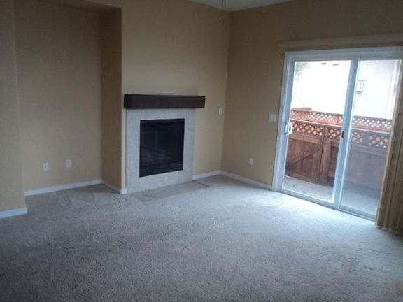 4th image of 625 Betten St