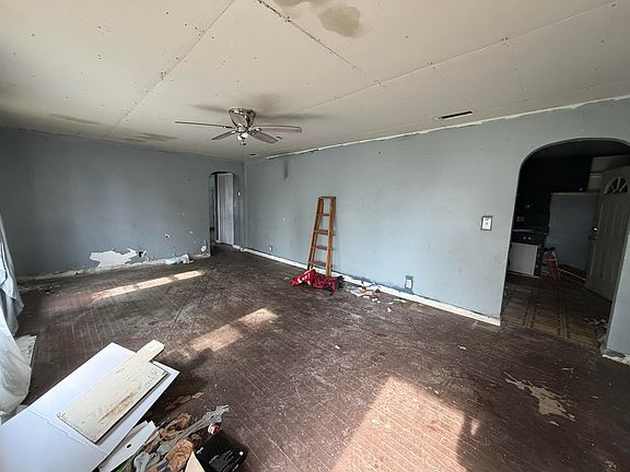 2nd image of N Franklin St