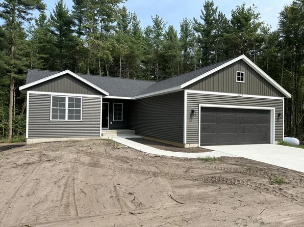 3627 Calle Brooke Ln, Hamilton, MI 49419