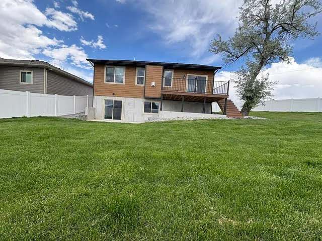 2701 Skyview Ln — Photo 15