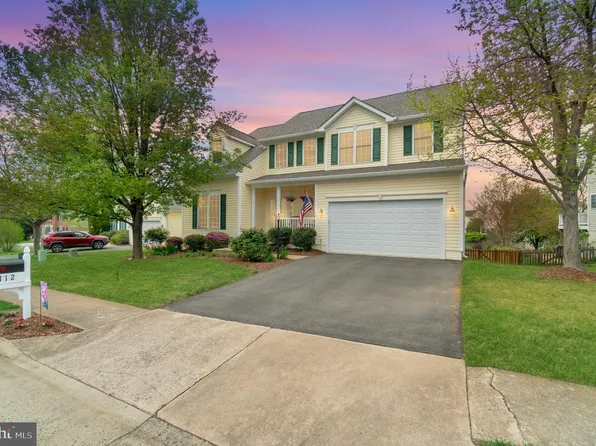 112 Walnut Farms Pkwy, Fredericksburg, VA 22405