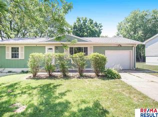 1004 Willow Ave, Bellevue, NE 68005