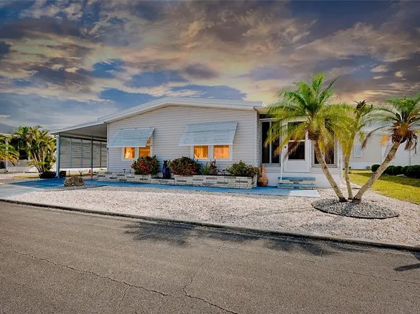 881 Grado Dr, Venice, FL 34285