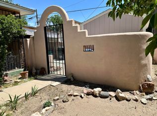 604 9th St SW, Albuquerque, NM 87102