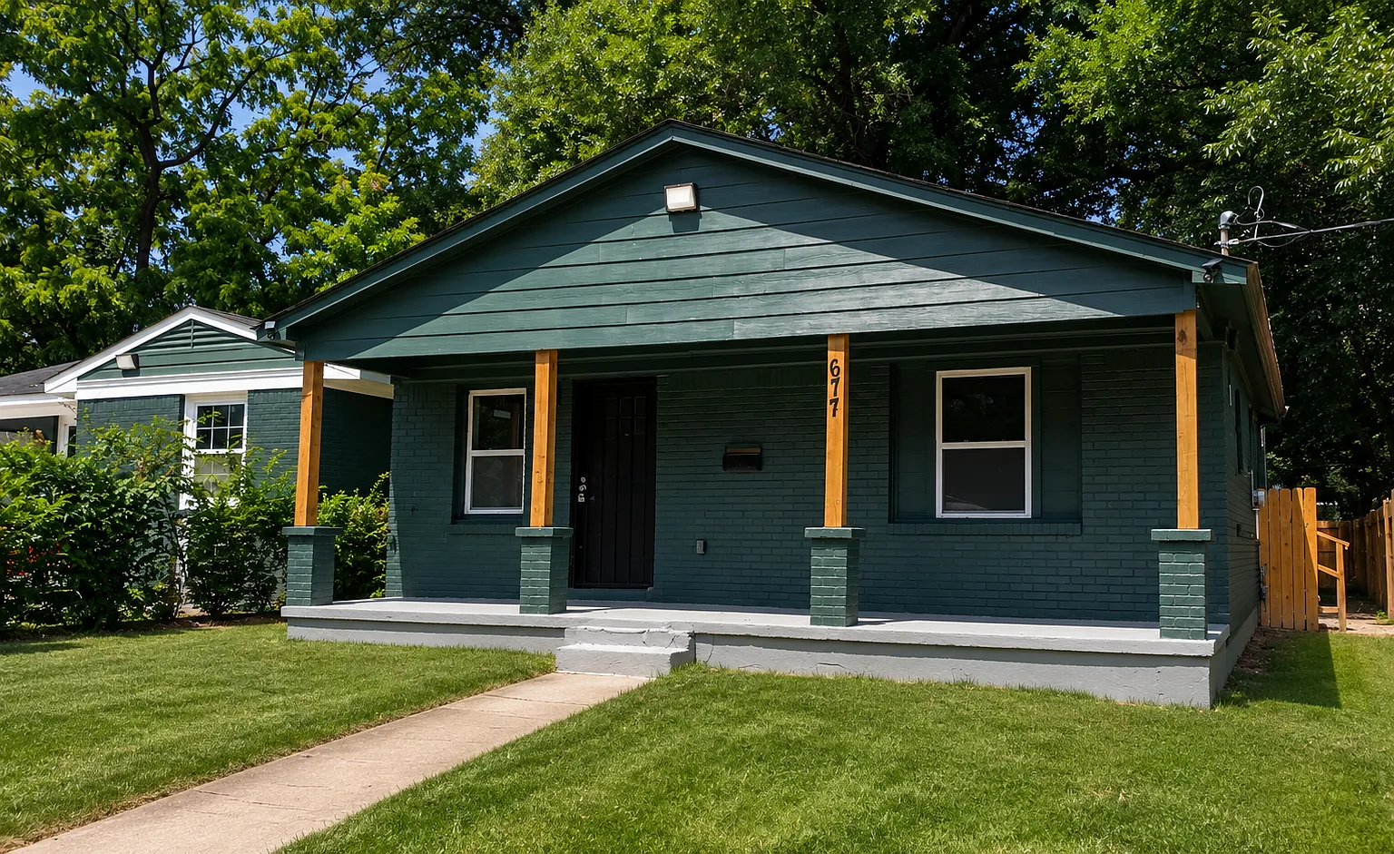 4 bed, $1,550 — Photo 1