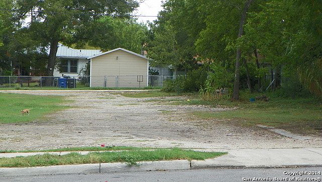 2nd image of 523 Hammond Ave