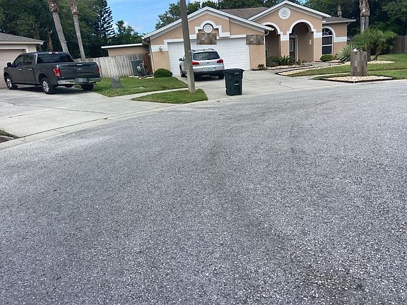 4th image of 22244 Willow Lakes Dr