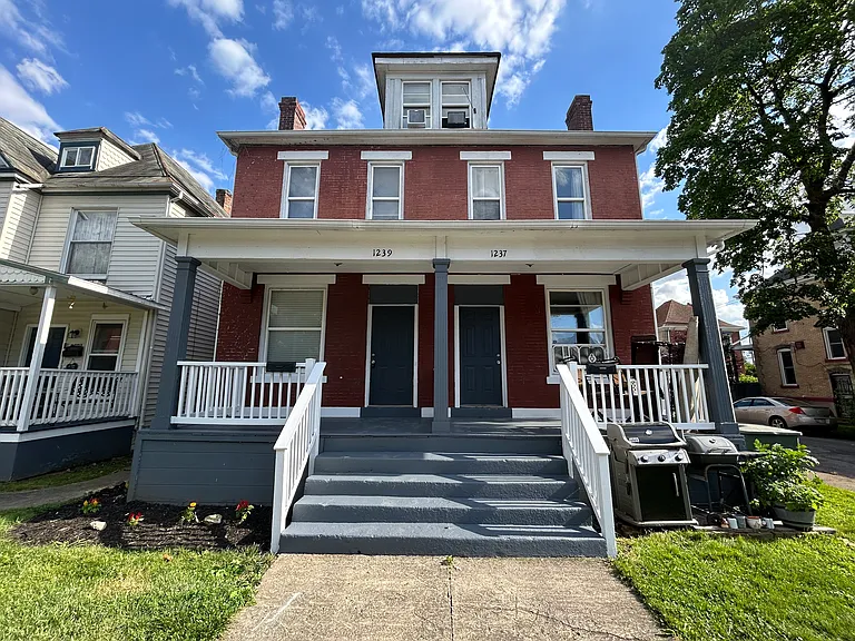 1237 Fair Ave — Photo 1