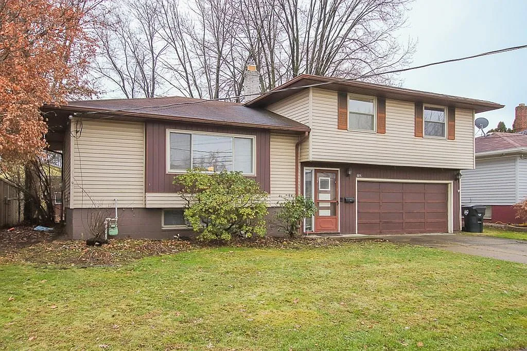 13575 Starlite Dr photo 1
