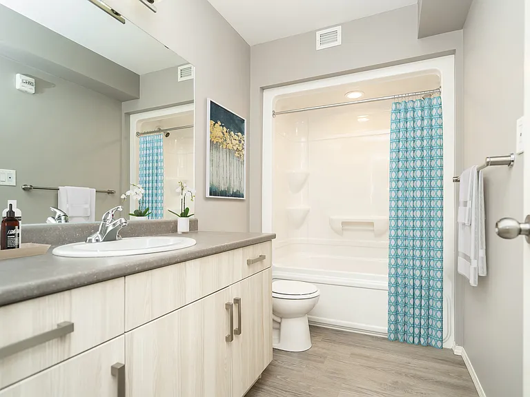2096 De Vries Ave — Photo 12