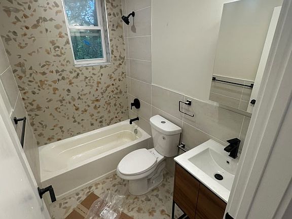 5th image of 79 Broadway #202