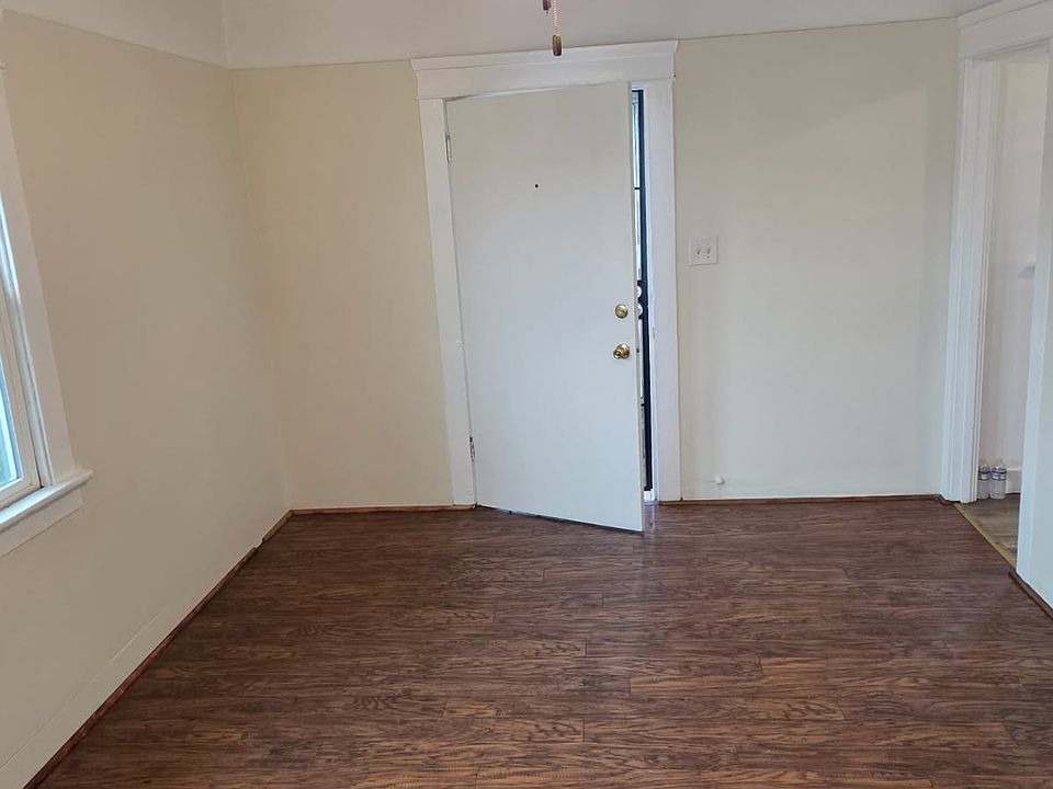 2nd image of 1107 S Evans St