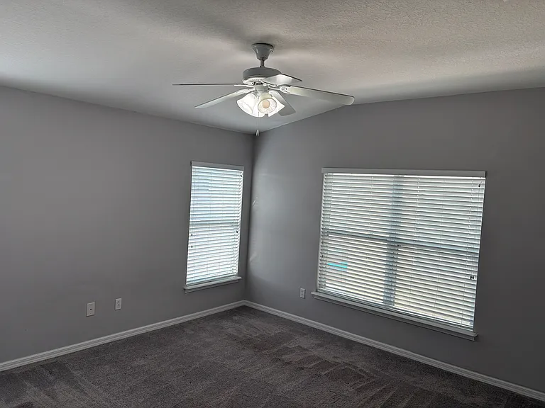 12979 Calderdale Ave — Photo 37