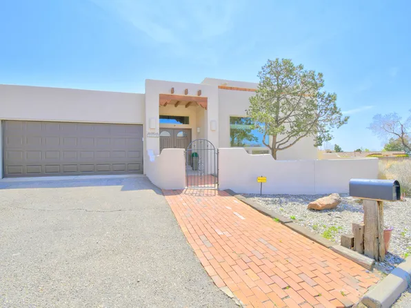 2866 Tramway Cir NE, Albuquerque, NM 87122