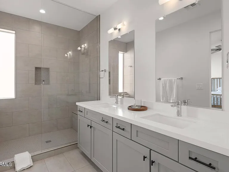 5151 N 13th Pl #7 — Photo 19