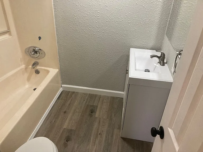 102 Golden Rule Rd #C — Photo 6