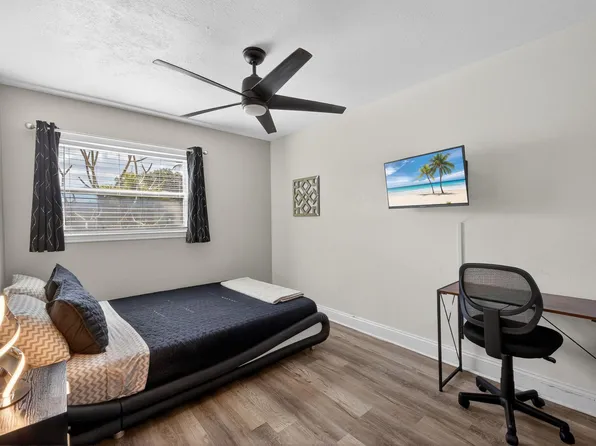 (undisclosed Address), Cape Coral, FL 33990