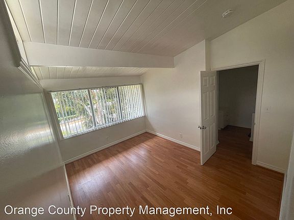 5th image of 4112-4116 Shorecrest Ln