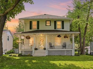 1261 S Quincy St, Green Bay, WI 54301