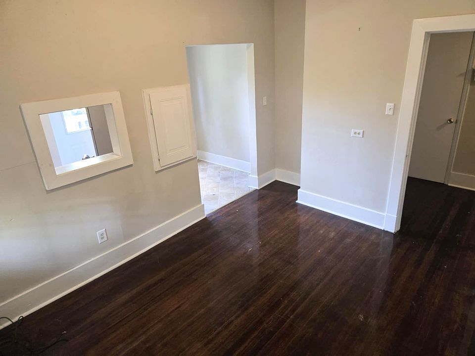 1st image of 145 N Princeton Cir #26