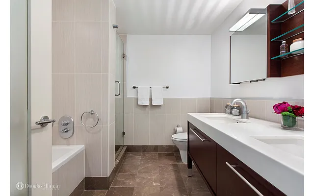 Sold by Douglas Elliman | media 14