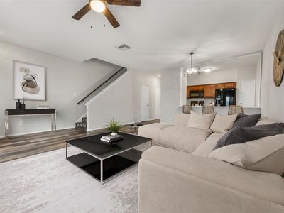 17471 Red Oak Dr #7471, Houston, TX, 77090