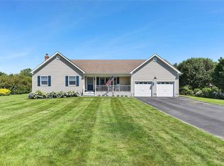 270 Harvest Ln, Mattituck, NY 11952
