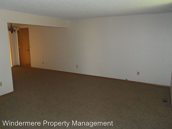 4th image of 309 S 4th Ave