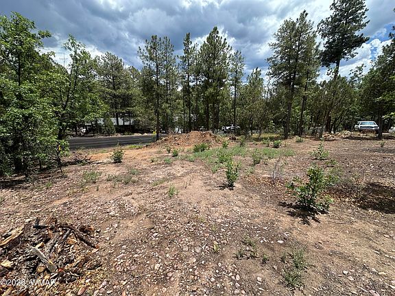 5th image of 2670 Lockwood Dr