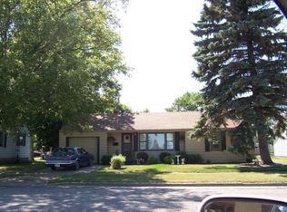 255 Burgamott Ave, Grafton, ND 58237