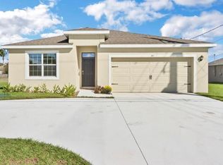 147 SW Becker Rd, Port Saint Lucie, FL 34953