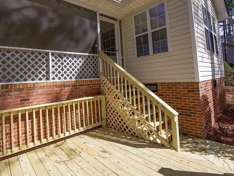 8 Moore Dr — Photo 50