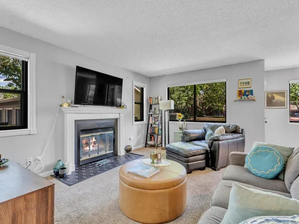 540 S Forest St #5-103, Denver, CO 80246