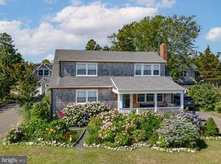 6 W 11th St, Barnegat Light, NJ 08006