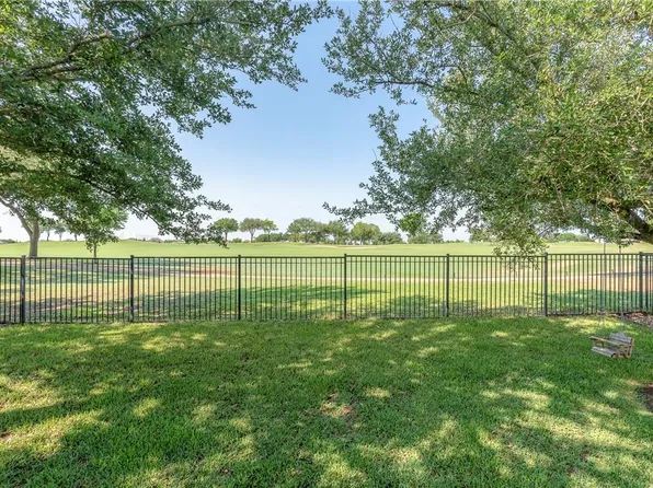 1601 Greenside Dr, Round Rock, TX 78665