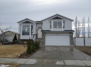 2713 W 2250 N, Clinton, UT 84015