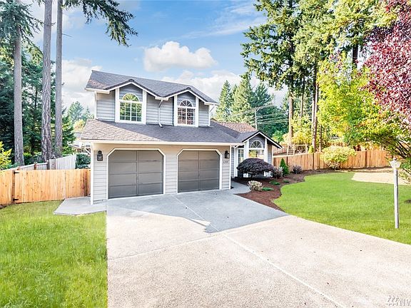 2nd image of 6204 75th Avenue Ct W