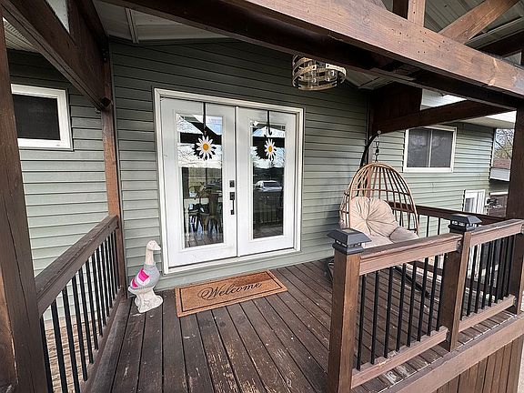 4th image of 4381 Pine River Rd