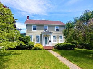 548 New Boston Rd, Fall River, MA 02720
